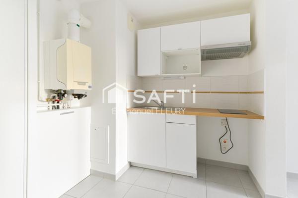 Dernier étage avec balcon sans vis-à-vis – Souillarderie