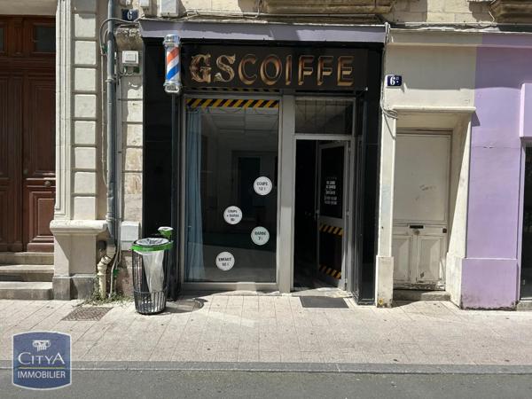 Location local commercial 25.53m²