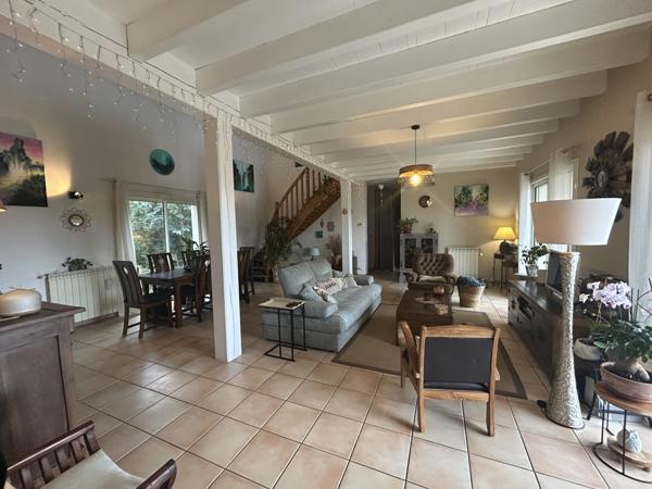 Bon-Encontre (47240) MAISON 167 M2 AVEC GARAGE ET JARDIN DE 1637 M2