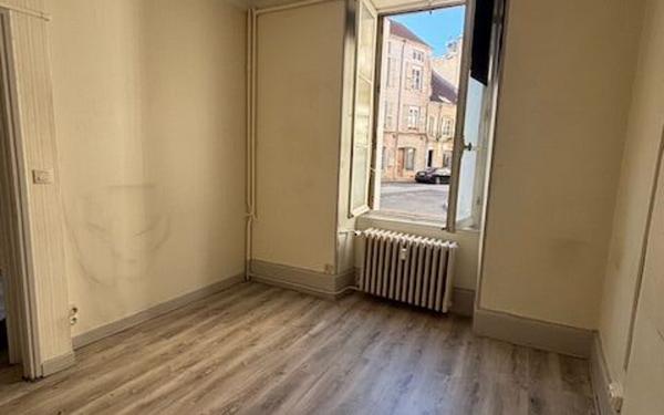 Appartement à vendre    2 pièces •  Chaumont