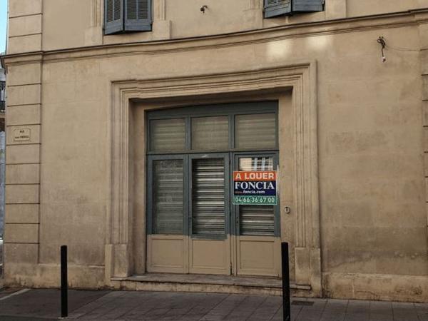 Location Local commercial 1 pièce 55.4 m² - 1 RUE BIGOT Nimes 30900