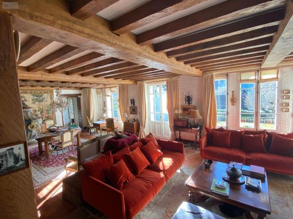 Maison de maître à vendre à Anglards-de-Salers dans le Cantal (15380), ref : 15060/1119