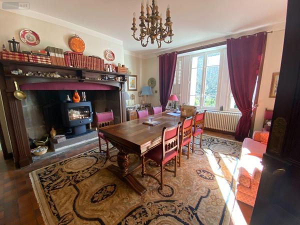 Maison de maître à vendre à Anglards-de-Salers dans le Cantal (15380), ref : 15060/1119