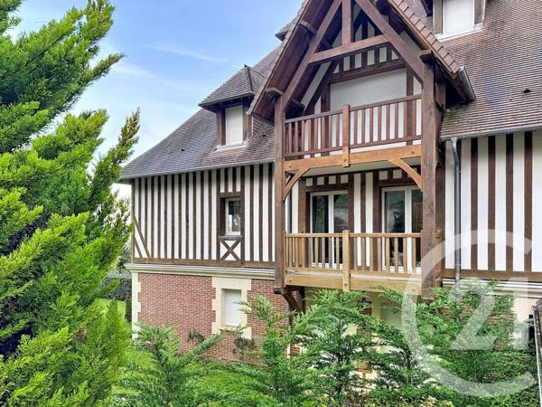 Appartement F3 à vendre  3 pièces - 69,53 m2 DEAUVILLE - 14