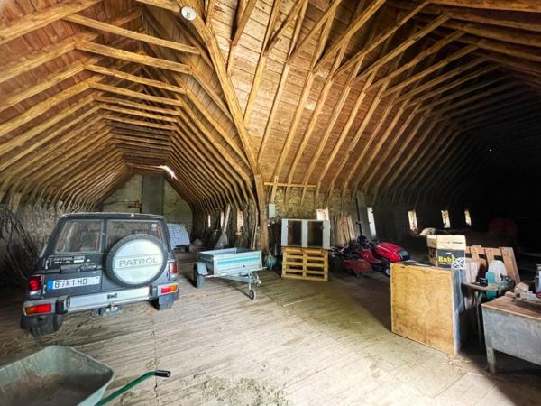Manoir avec Corps de Ferme Chaudes Aigues Chaudes aigues
