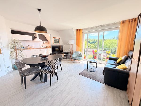 SAINT MARTIN BOULOGNE APPARTEMENT 2 CHAMBRES, BALCON, PLACE DE PARKING