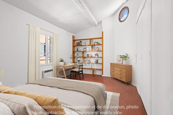 Grand appartement T4 avec terrasse en centre ville d'Aix