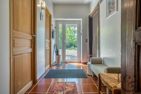 Maison rénovée à vendre proche commerces de Villeneuve-sur-Lot