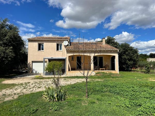 Sorgues (84700) Maison familiale 135 m² sur terrain 1 817 m² piscinable – Calme et nature –