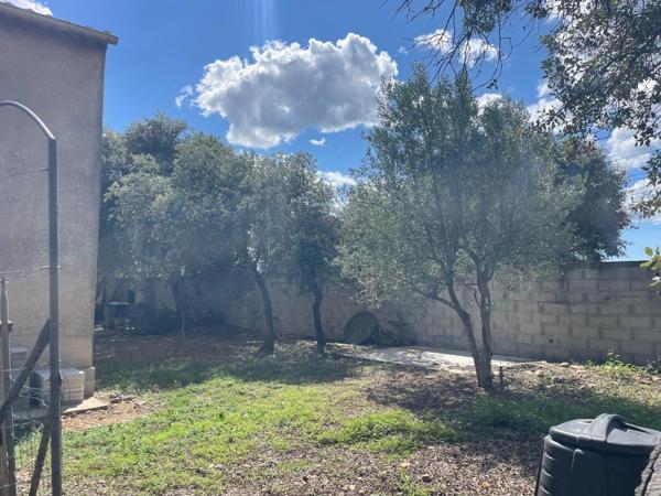 Sorgues (84700) Maison familiale 135 m² sur terrain 1 817 m² piscinable – Calme et nature –