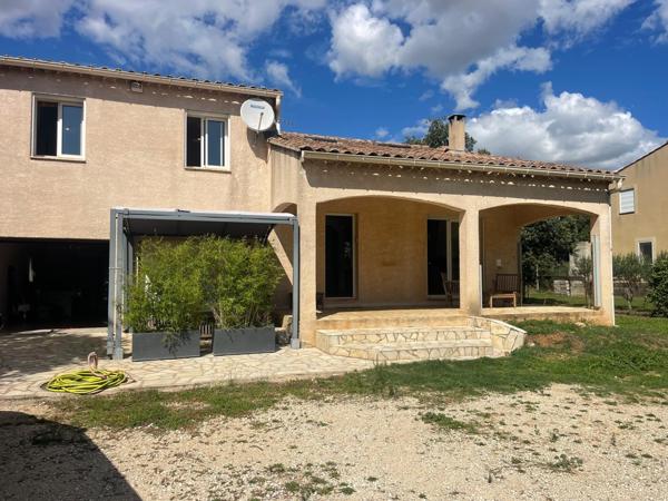 Sorgues (84700) Maison familiale 135 m² sur terrain 1 817 m² piscinable – Calme et nature –