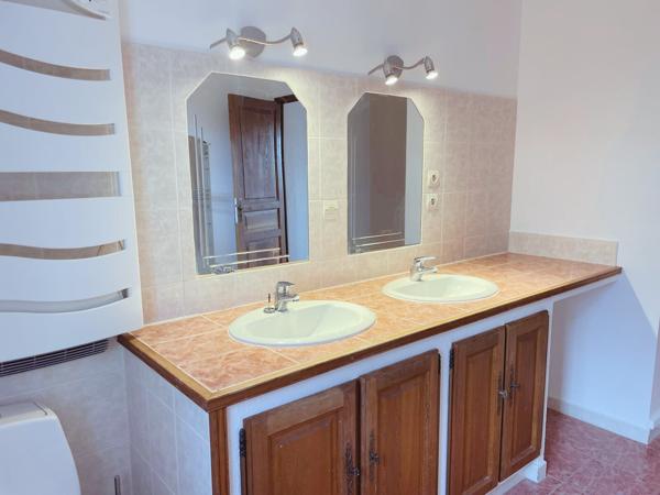 Sorgues (84700) Maison familiale 135 m² sur terrain 1 817 m² piscinable – Calme et nature –