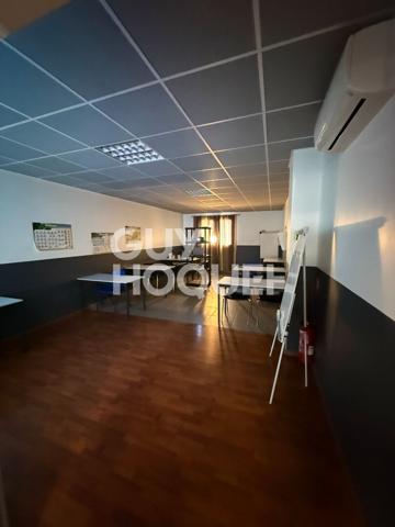 A vendre à Perpignan (66000) Local commercial 4 pièce(s) 121 m²
