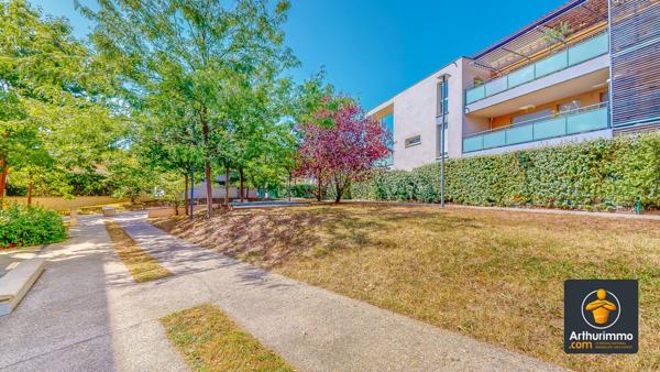 Location Appartement 1 pièces 28 m2 à Saint-Genis-Laval