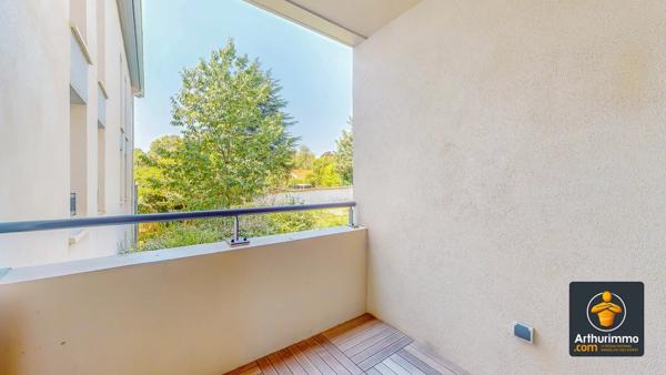 Location Appartement 1 pièces 28 m2 à Saint-Genis-Laval