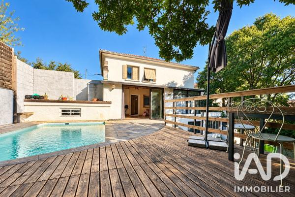 Maison à vendre 5 pièces 117 m² Nîmes
