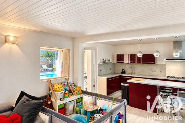 Maison à vendre 5 pièces 117 m² Nîmes