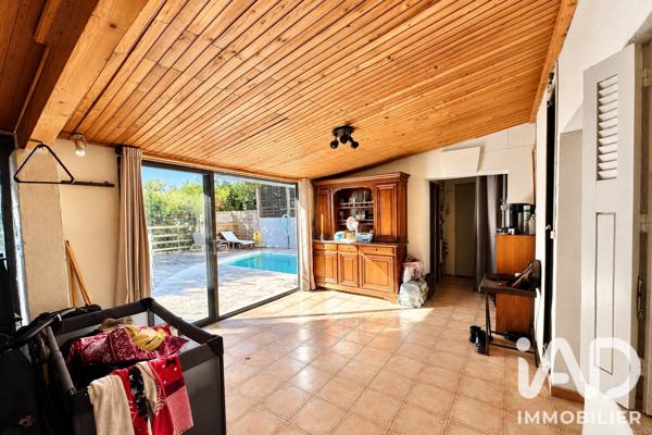 Maison à vendre 5 pièces 117 m² Nîmes