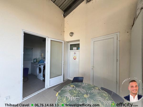 Local Commercial 3 pièces - 110 m²