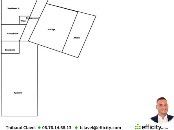 Local Commercial 3 pièces - 110 m²