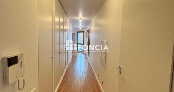 Location Appartement 4 pièces 102.28 m² - Rueil-malmaison 92500