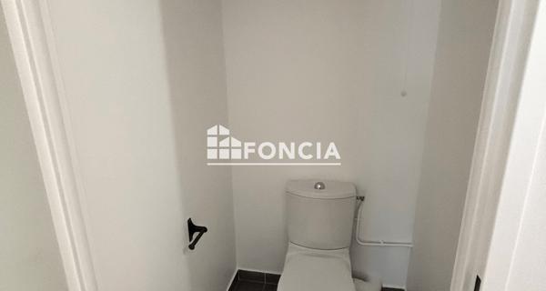 Location Appartement 4 pièces 102.28 m² - Rueil-malmaison 92500