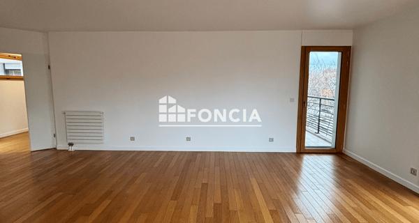 Location Appartement 4 pièces 102.28 m² - Rueil-malmaison 92500