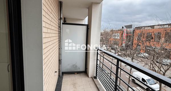 Location Appartement 4 pièces 102.28 m² - Rueil-malmaison 92500