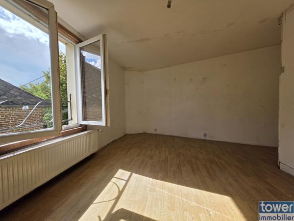 Ensemble immobilier / 2 logements / 162 m2 / A travaux