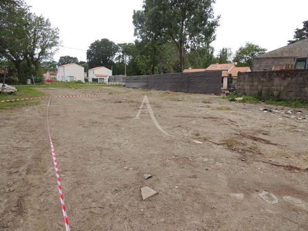 A SAISIR Terrain 867m² "LOT 1" en village proche "La Sicaudais" ARTHON