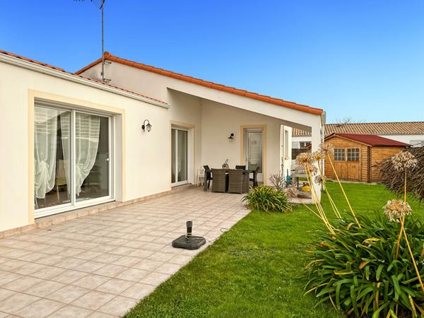 Maison 3 chambres + studio indépendant à 500m des commerces