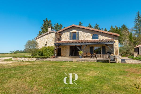 Lectoure (32700) Un cottage magnifiquement rénové