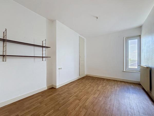 Appartement à vendre 4 pièces CHATEAU RENAULT (37)