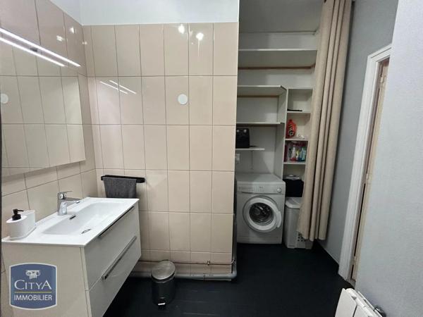 Appartement à louer 2 pièces 47.01m² Aix-les-Bains (73100)