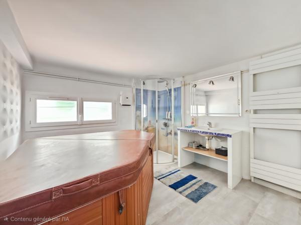Maison
         7 pièces
        - 300 m²