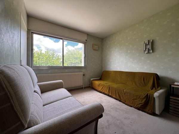 Maison
         8 pièces
        - 192 m² 480 000 € *