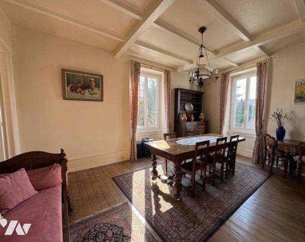 APPARTEMENT 5 PIECES 130 m2 CENTRE-VILLE