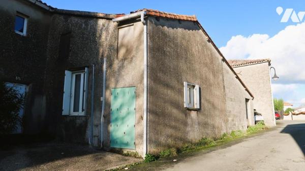 LA MEILLERAIE TILLAY, MAISON D'HABITATION DE PLAIN-PIED.