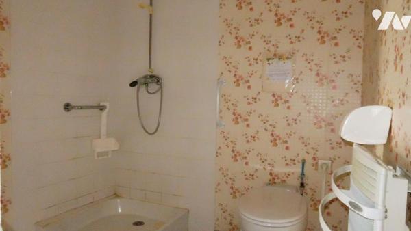 LA MEILLERAIE TILLAY, MAISON D'HABITATION DE PLAIN-PIED.