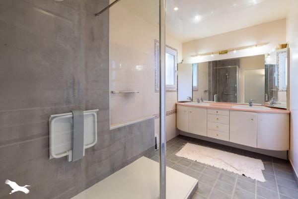 Maison à vendre |  Saint-Pierre-du-Mont |  5 pièces | 127 m²