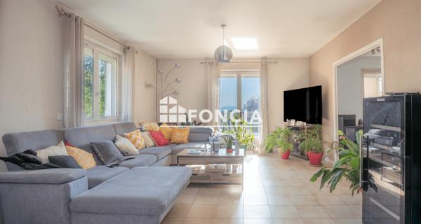 À vendre Maison 4 pièces 116 m² - Genay 69730