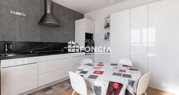 À vendre Maison 4 pièces 116 m² - Genay 69730