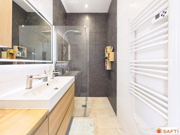 Magnifique Maison Contemporaine T5 !!!