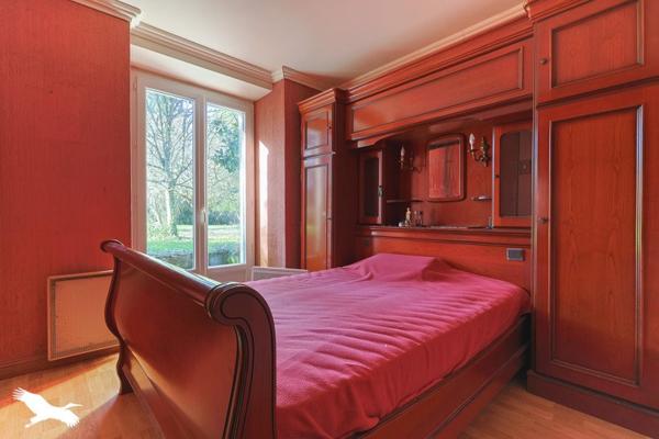Maison à vendre |                                       Marsaneix |                                        9 pièces  |  206 m²