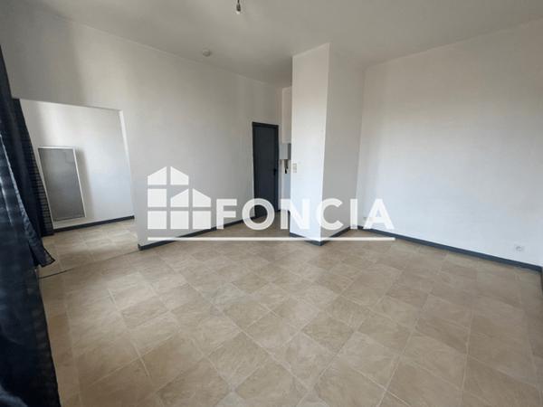 Location Studio 28.23 m² - 46 RUE CROIX VERTE Albi 81000