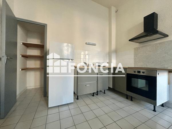 Location Appartement meublé 2 pièces 44.09 m² - 64 RUE D'ALSACE Carcassonne 11000