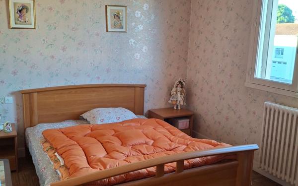 Maison à vendre    5 pièces •  Aussillon