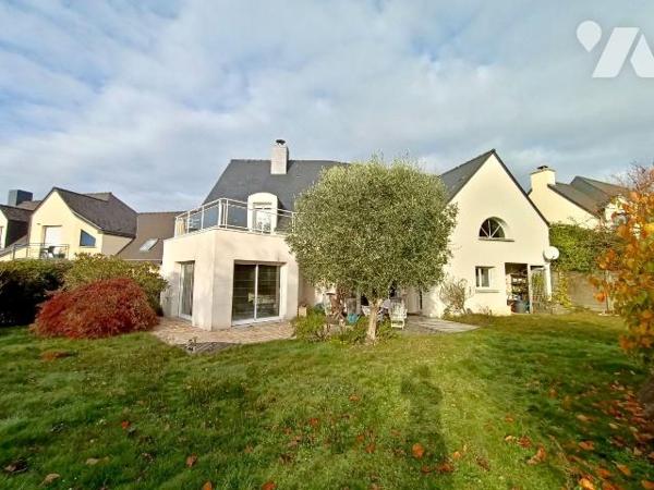 NOUVEAUTE - SEULEMENT CHEZ TRENTE CINQ NOTAIRES - dans un secteur calme et très recherché à 10 ...