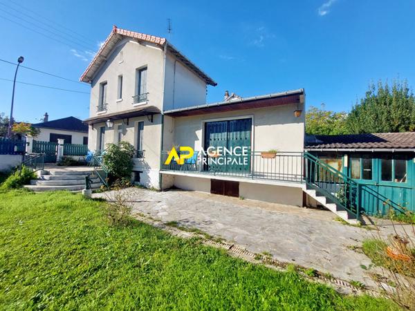 BEZONS _ Maison 5 pièces 85 m2 €294 000 ** - Référence 4403