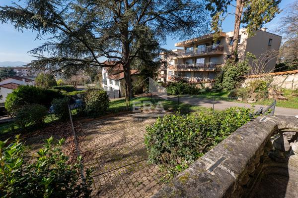 Appartement bourgeois 2 pièces à Tassin la Demi Lune